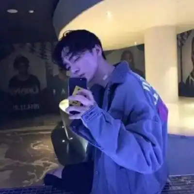 唐依童